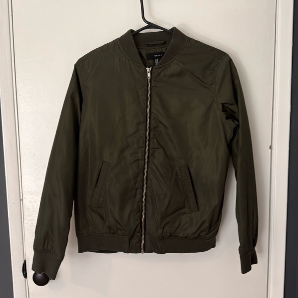 Forever 21 Women’s Bomber Jacket US Medium